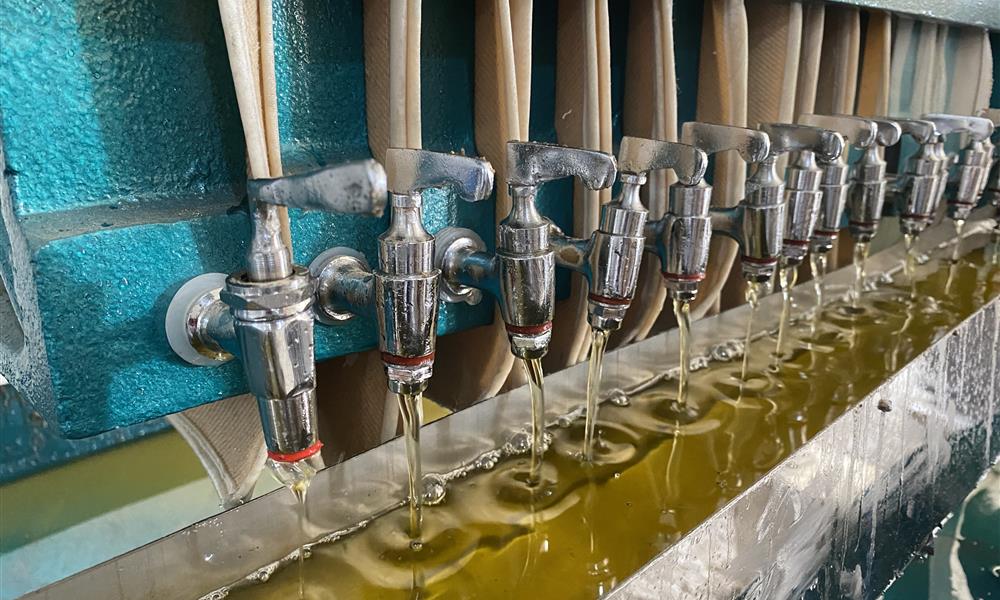 PURE FILTERED OIL
