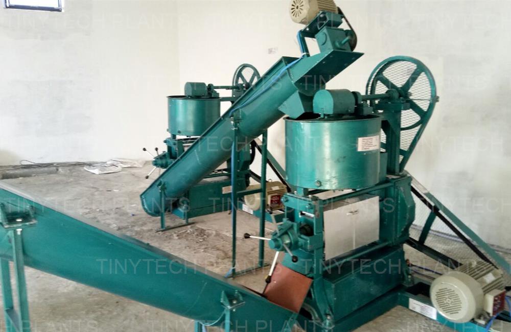 Semi Auto Oil Mill Plants - Chittor, Rajasthan, INDIA